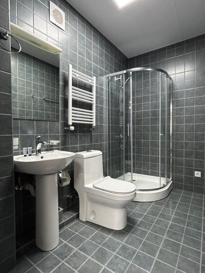 Hotel Four Seasons Tiflis Exterior foto